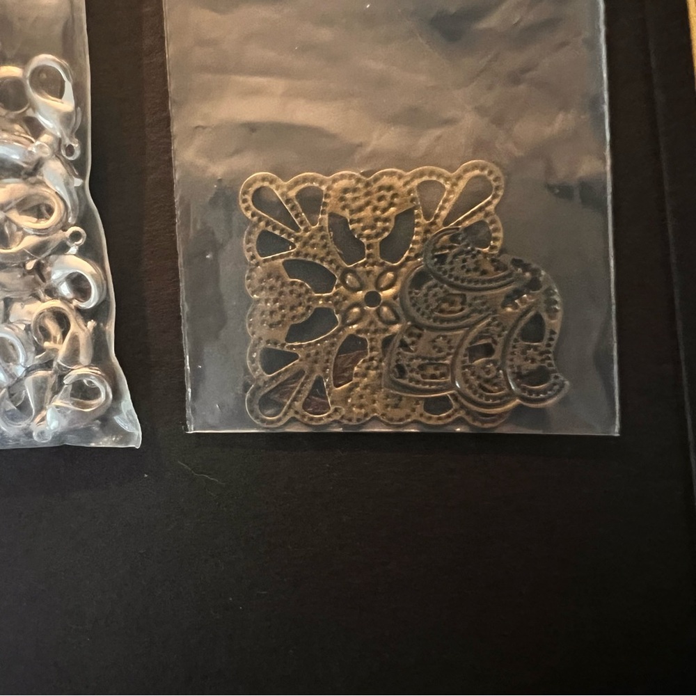 Bundle of 10 Assorted Jewelry Making Supplies - Picture 5 of 11